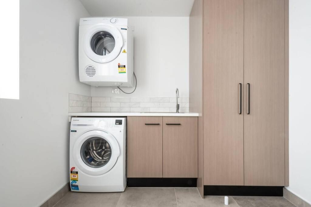 Central Modern 2 Bedroom With Wifi Launceston Kültér fotó